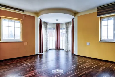 3-Zimmer-Gewerbeimmobilie mieten in Salzburg-Umgebung – 146 m², € 1.970 – Bild 3 von 10