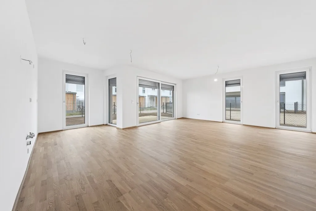 PROVISIONSFREI! Lichtdurchflutete 3-Zimmer-Gartenwohnung | Loggia, Terrasse & Garten | Schrank- und Abstellraum – pohled 2