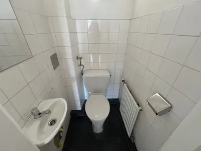 3-Zimmer-Gewerbeimmobilie mieten in Wien – 107 m², € 1.750 – Bild 10 von 11