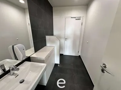 Gewerbeimmobilie mieten in Linz – 1 754 m² – Bild 6 von 8