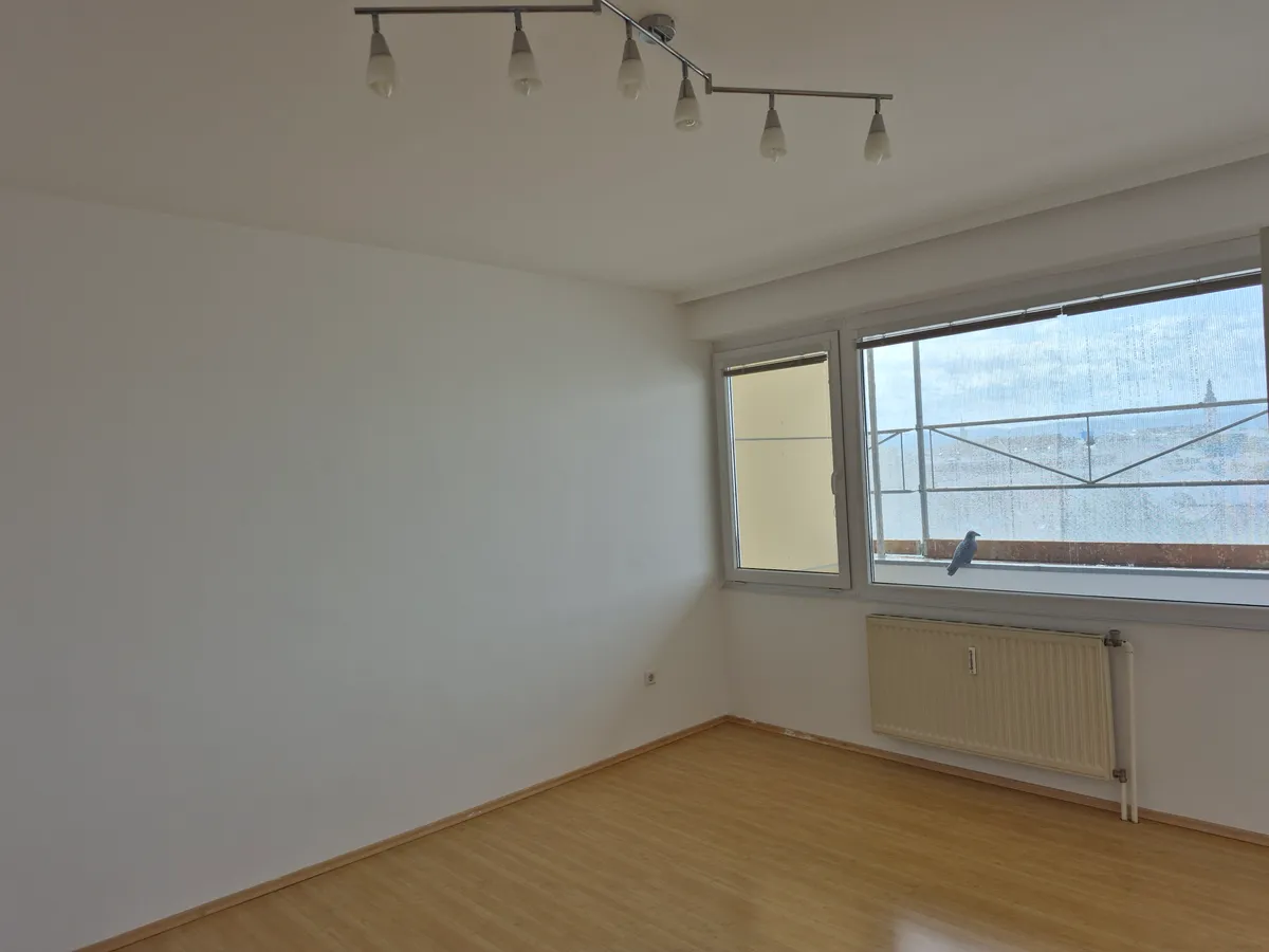TOP LAGE: 2 Zimmer Mietwohnung beim Universitätsklinikum