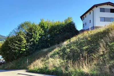 Grundstück kaufen in Vöcklabruck – 870 m², € 690.000 – Bild 2 von 8