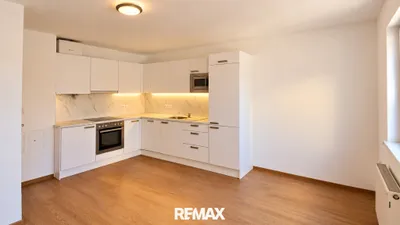 Gewerbeimmobilie kaufen in Neunkirchen – 238 m², € 649.000 – Bild 2 von 62