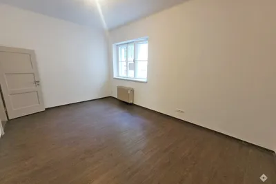 Gewerbeimmobilie mieten in Salzburg Stadt – 107 m², € 2.200 – Bild 4 von 5
