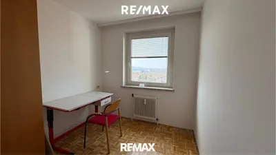 4-Zimmer-Wohnung kaufen in Gmunden – 88 m², € 189.000 – Bild 6 von 12