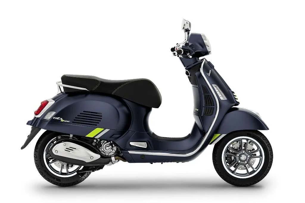 Vespa GTS – € 6.999, 0 km – Bild 1 von 1