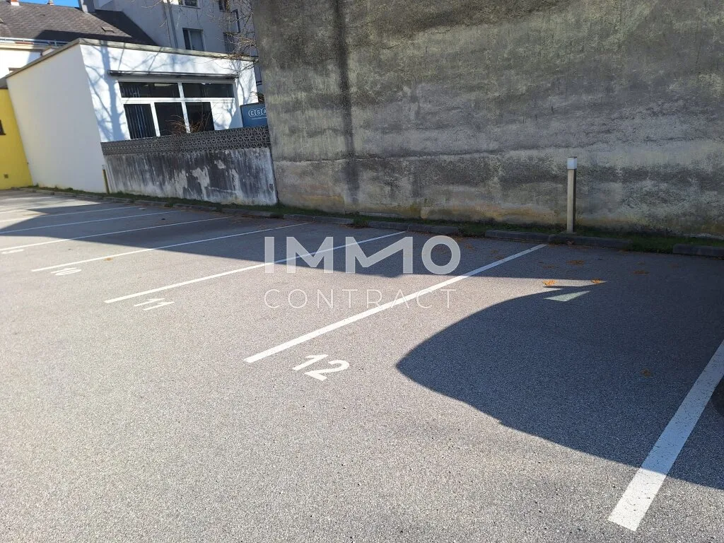 Gepflegter Parkplatz 12,5m² in 3300 Amstetten - Miete nur 60 EUR pro Monat! - Ansicht 3