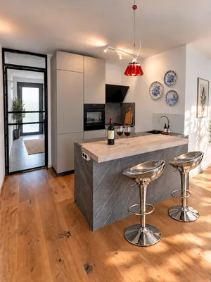 4-Zimmer-Wohnung mieten in Neunkirchen – 111,98 m², € 1.942 – Bild 3 von 9
