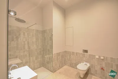 Gewerbeimmobilie mieten in Wien – 239 m², € 28 – Bild 4 von 14