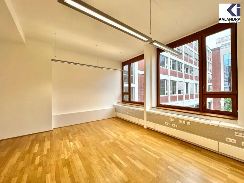 360 TOUR // INNENSTADT-BÜRO in der BÖRSE - Ansicht 2
