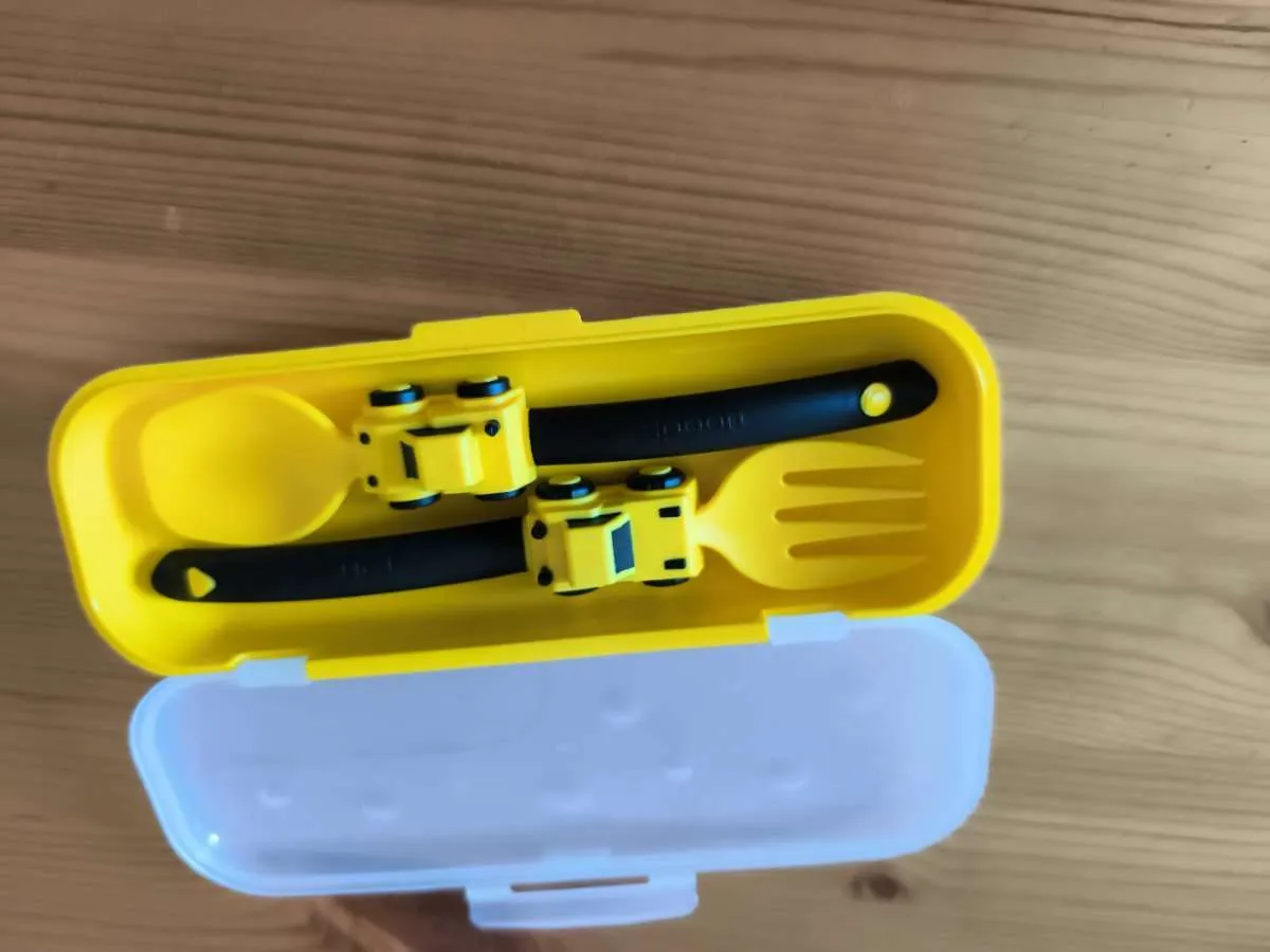 Neues Bagger Traktor Besteck Set für Kleinkind Löffel und Gabel, € 10,- (8151 Hitzendorf)