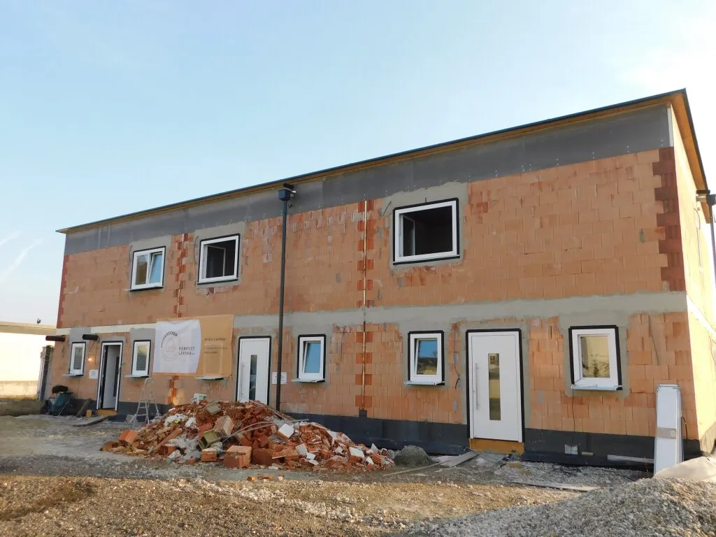 Eckreihenhaus belagsfertig - Förderbar - Ansicht 2