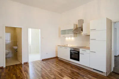 3-Zimmer-Wohnung mieten in Hollabrunn – 105 m², € 1.060 – Bild 2 von 16