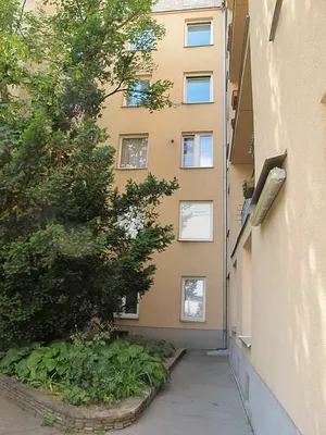 Top sanierte, helle 2,5-Zimmer Wohnung 47 m², WG tauglich, teilmöbliert, U6 Floridsdorf/ Alte Donau, KEINE Maklerprovision! Renovated 47 sqm apartment close to U6 Floridsdorf/ Alte Donau for rent! NO commission!! – Bild 3
