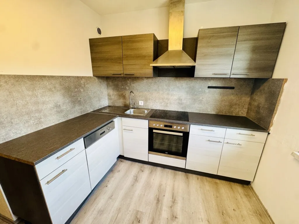 Apfelberg: naturnah & gut angebunden: Gemütliche 52 m² Eigentumswohnung mit Charme - Ansicht 3