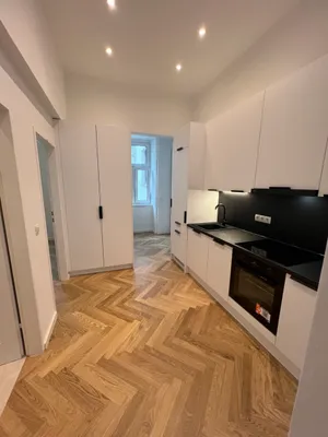 3 Zimmer Wohnung mit Balkon
