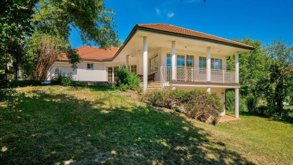Großzügiges Einfamilienhaus in Langenzersdorf mit Garten, Pool, Kamin uvm! – pohled 3