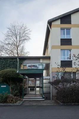 1-Zimmer-Wohnung mieten in Ried im Innkreis – 17 m², € 545 – Bild 12 von 12