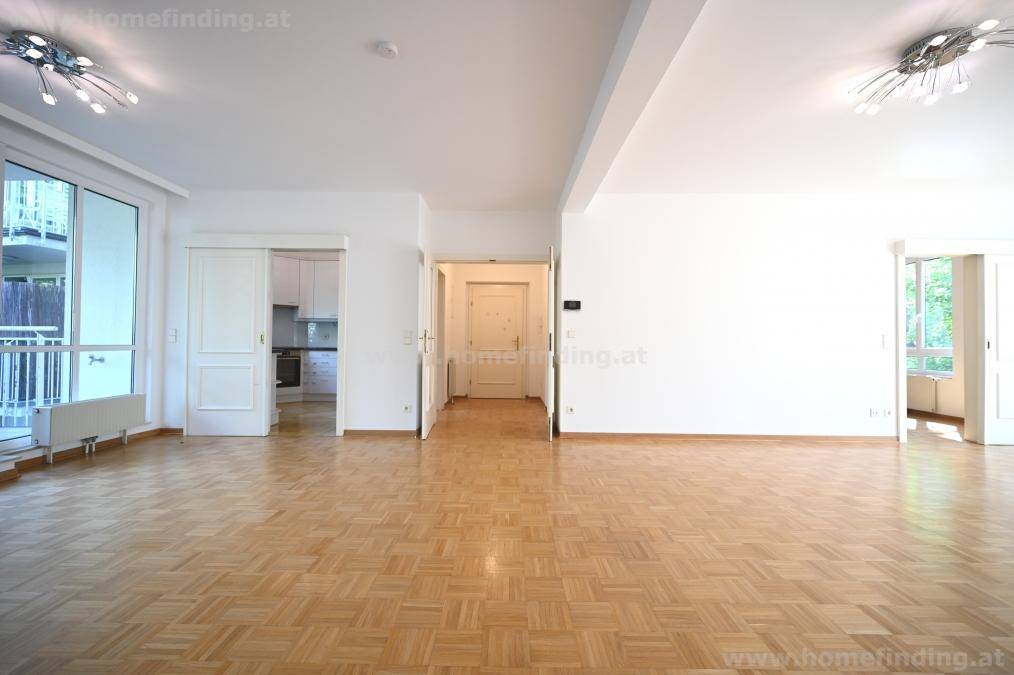 beim Streckerpark: 4 Zimmer, 2 Bäder, Balkon, Garage möglich - Ansicht 3