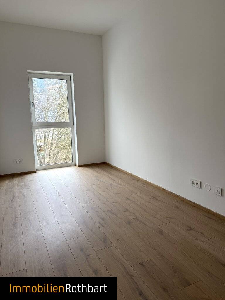 Barrierefrei!!! Erstbezug nach Sanierung! Modernisierte 2-Zimmer-Wohnung in Mürzzuschlag - mit Balkon! – pohled 3