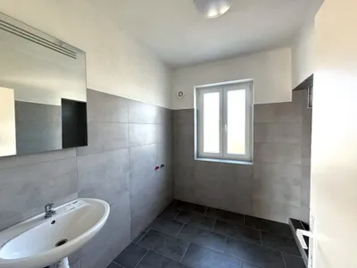 4-Zimmer-Gewerbeimmobilie kaufen in Jennersdorf – 132 m², € 227.000 – Bild 24 von 49