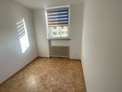4-Zimmer-Wohnung kaufen in Vöcklabruck – 73 m², € 151.000 – Bild 8 von 15