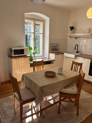 3-Zimmer-Wohnung mieten in Gmunden – 80 m², € 2.100 – Bild 8 von 10