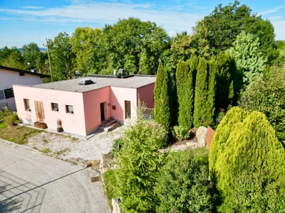 Haus kaufen in Wels-Land – 160 m², € 450.000 – Bild 1 von 16