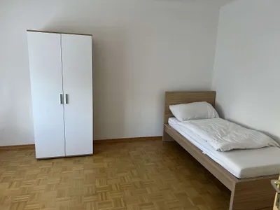 1-Zimmer-Wohnung mieten in Vöcklabruck – 19 m², € 499 – Bild 16 von 19