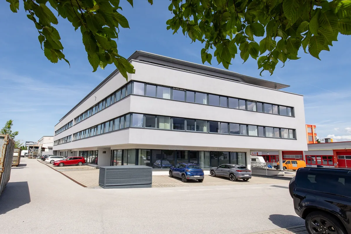 MAXGLAN | Arbeiten auf höchstem Niveau / 200 - 2.640 m² Büroflächen - Ansicht 2