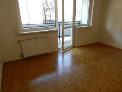 2-Zimmer-Wohnung mieten in Klagenfurt – 73 m², € 996 – Bild 7 von 8