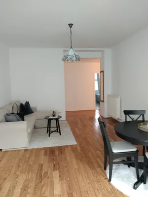 Schöne Zweizimmer Wohnung in bester Lage im Herzen Wiens – Bild 2