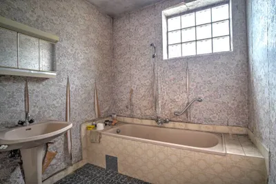 6-Zimmer-Immobilie kaufen in Neusiedl am See – 218 m², € 365.000 – Bild 18 von 48