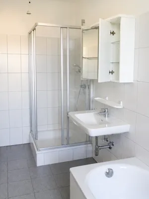 5-Zimmer-Wohnung mieten in Gmunden – 139,35 m², € 2.156 – Bild 5 von 8
