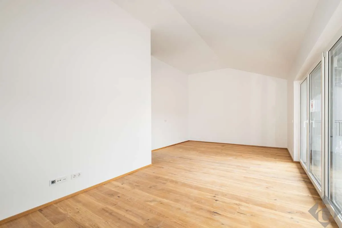 NEUBAU: Traumhafte Terrassenwohnung in Eugendorf, vor den Toren der Stadt Salzburg! - Ansicht 2