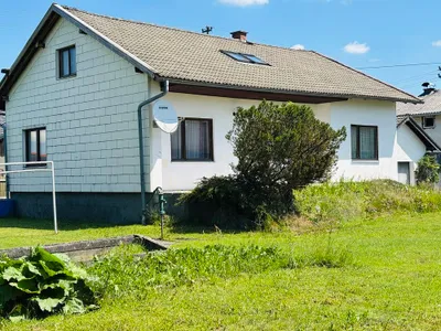 5-Zimmer-Haus kaufen in Braunau am Inn – 120 m², € 280.000 – Bild 2 von 6