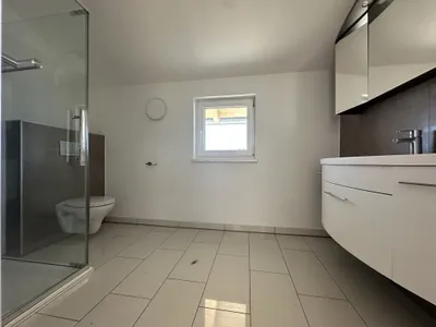 4-Zimmer-Haus kaufen in Vöcklabruck – 150 m², € 460.000 – Bild 24 von 27