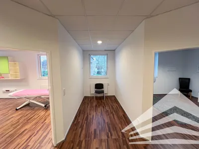 3-Zimmer-Gewerbeimmobilie mieten in Linz – 81 m², € 1.510 – Bild 3 von 8