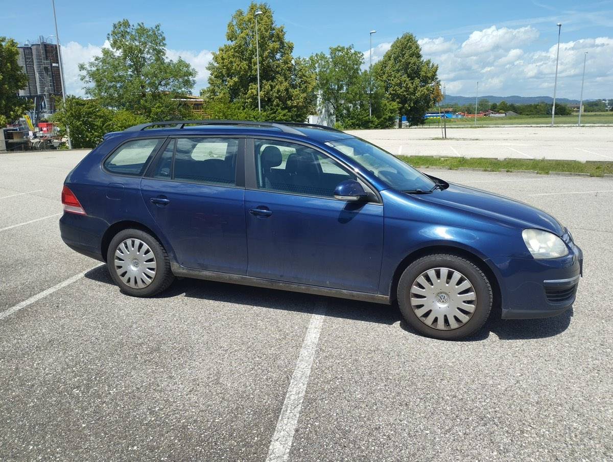 VW Golf
