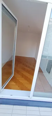 2-Zimmer-Wohnung mieten in Baden – 49 m², € 848 – Bild 7 von 12