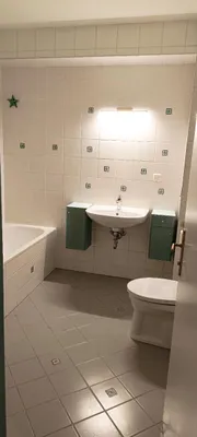 2-Zimmer-Wohnung mieten in Baden – 49 m², € 848 – Bild 10 von 12