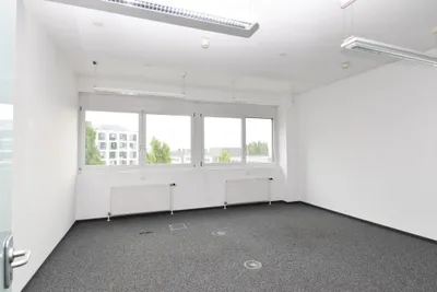 Gewerbeimmobilie mieten in Mödling – 240 m², € 11 – Bild 8 von 10