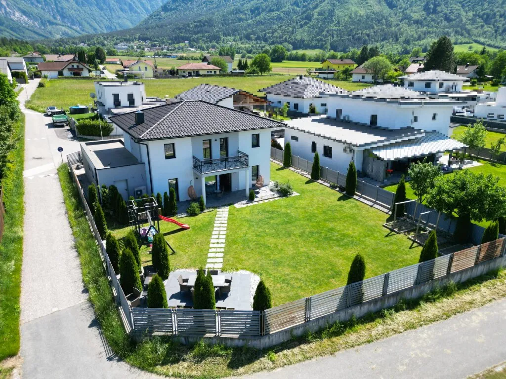 Familienfreundliches Einfamilienhaus in Görtschach - ca. 157m² Wohnfläche, schöner Garten und viel Platz zum Leben – pohled 3