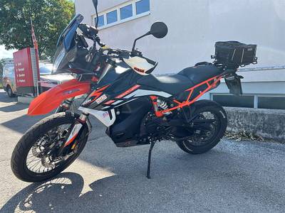 KTM 890 Adventure R