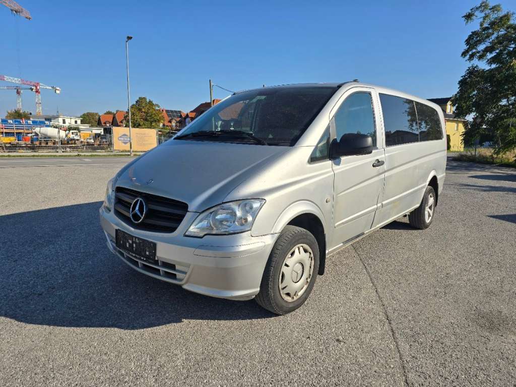 Mercedes-BenzVitoMercedesVito1134×4AllradKombi/FamilyVan