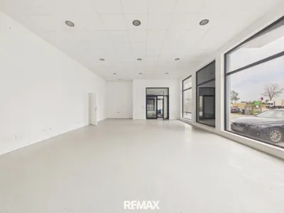 Gewerbeimmobilie mieten in Bruck an der Leitha – 77 m², € 695 – Bild 4 von 14