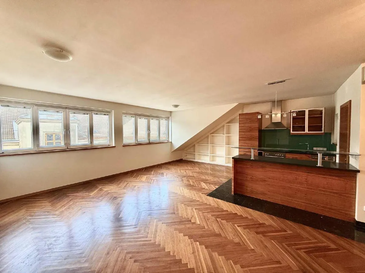 Exklusive 5-Zimmer-Luxus-Maisonette mit Dachterrassen & 360°-Panoramablick über Wien - Ansicht 2
