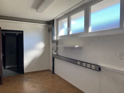 4-Zimmer-Gewerbeimmobilie mieten in Oberwart – 112 m², € 896 – Bild 8 von 18