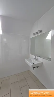 4-Zimmer-Wohnung mieten in Wien – 170,81 m², € 3.740 – Bild 9 von 23