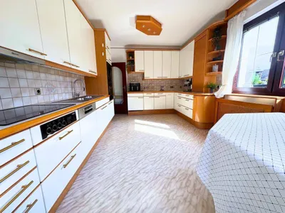 8-Zimmer-Haus kaufen in Sankt Pölten Land – 380 m², € 860.000 – Bild 12 von 28